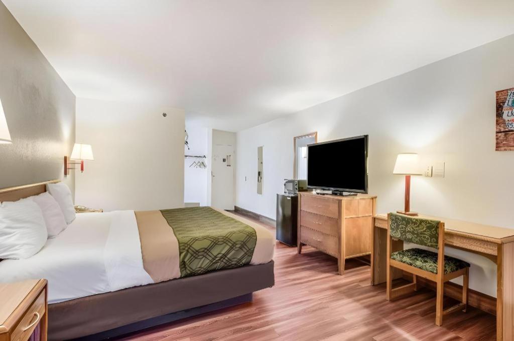 Econo Lodge Truman Inn Sedalia Exteriér fotografie