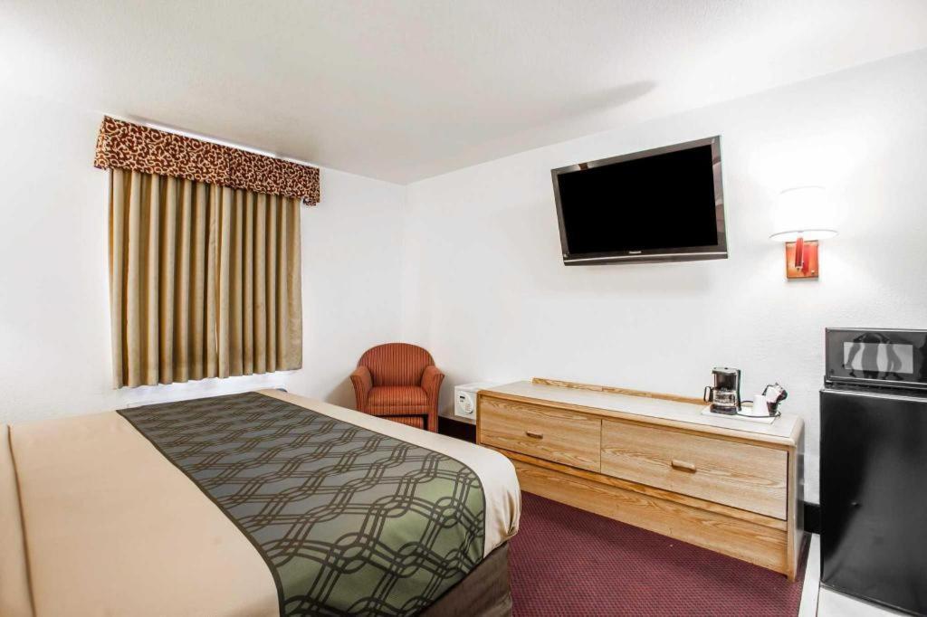 Econo Lodge Truman Inn Sedalia Exteriér fotografie