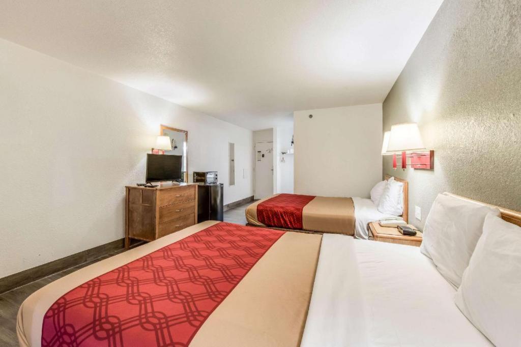 Econo Lodge Truman Inn Sedalia Exteriér fotografie